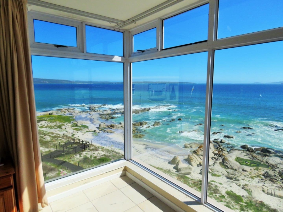 9 Bedroom Property for Sale in Waterfront Western Cape
